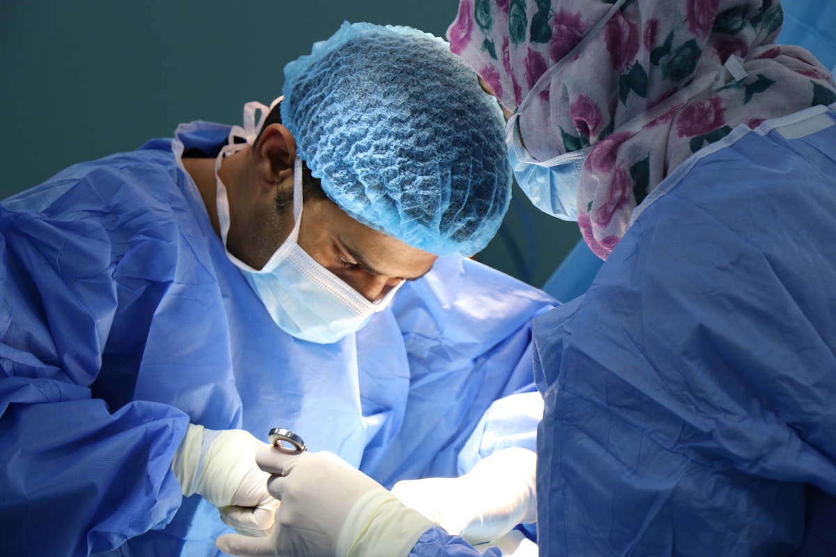 Operating theatre: anaesthetic gases account for 1 to 3% of the footprint but are the quickest reduction measure