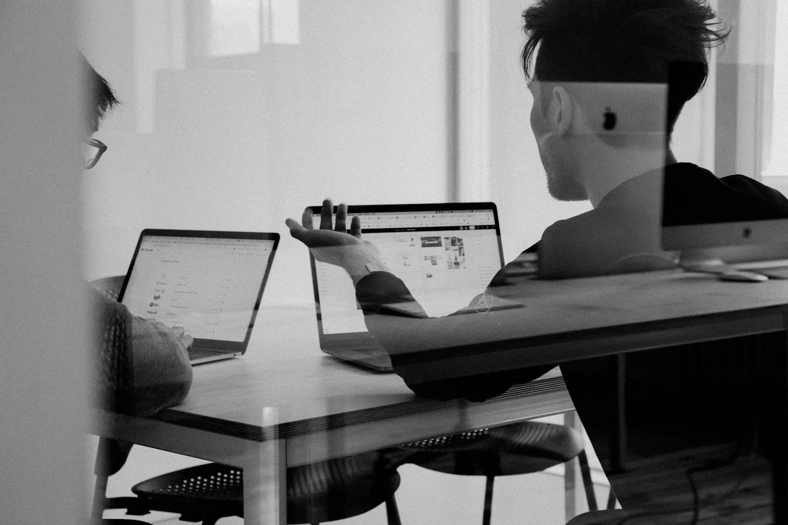 Desk with documents and a computer: summary and final review